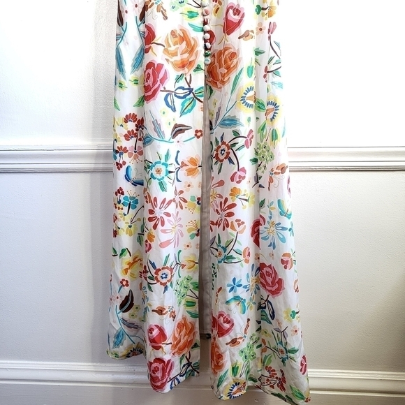 New All Things Mochi Melissa Silk White Floral Print Maxi Dress NWT Size Small - Picture 9 of 15